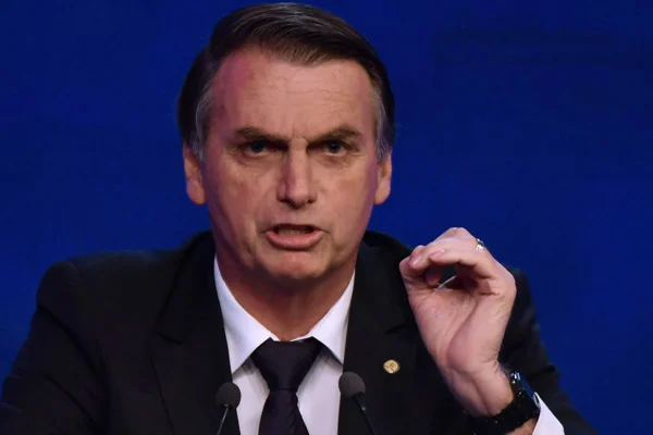 Brezilya lideri Bolsonaro: Amazonlar'ı yaktıran Leonardo DiCaprio