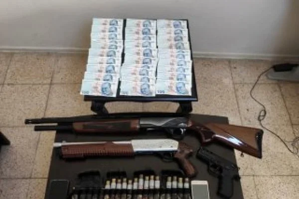 Bursa'da sahte para operasyonu