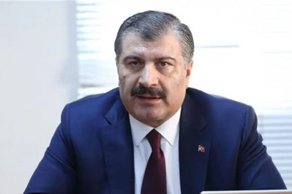 'Çocuk ilgiyle büyür, internetle değil'
