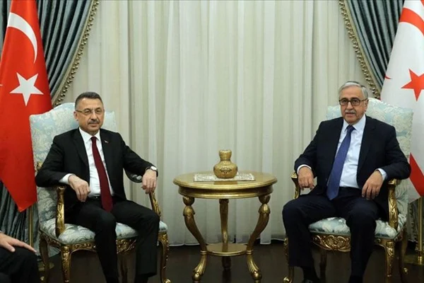 Cumhurbaşkanı Yardımcısı Fuat Oktay, Akıncı ile görüştü