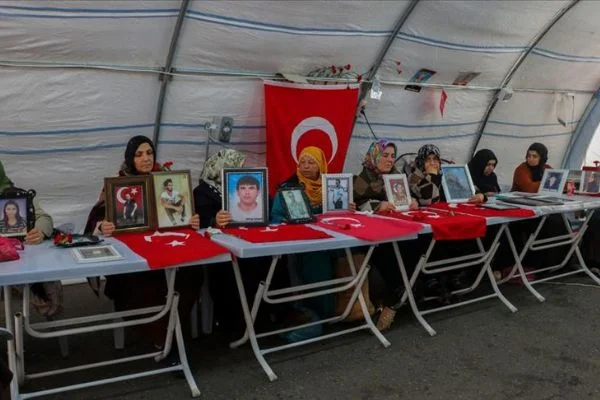 Diyarbakır annelerinin evlat nöbeti 88'inci gününde