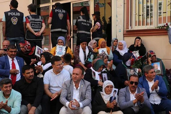 Diyarbakır: Evlat nöbetinde 81'inci gün