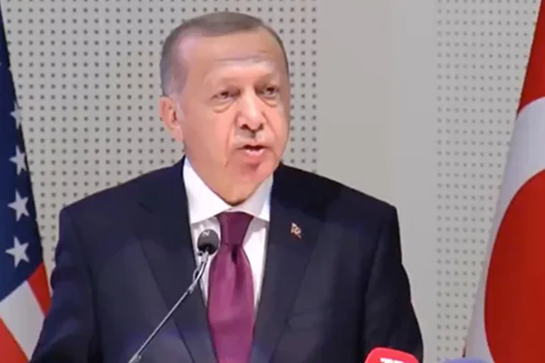 Erdoğan ABD Diyanet Merkezi'nde konuştu: Türk-Amerikan ilişkilerini sabote etmek isteyenlerin oyununa gelmedik