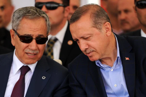 Erdoğan'dan Arınç'ın KHK açıklamasına tepki