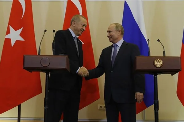 Erdoğan, Putin ile telefonda görüştü
