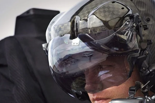 F-35 pilotlarının 400 bin dolarlık kaskında ölümcül hata