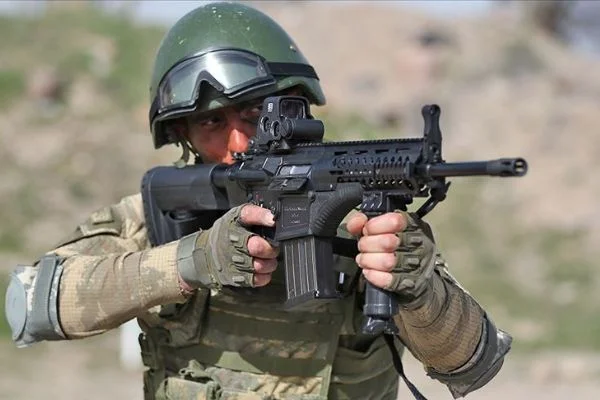 Güvenlik güçlerinin milli tüfek sayısı 52 bini geçti