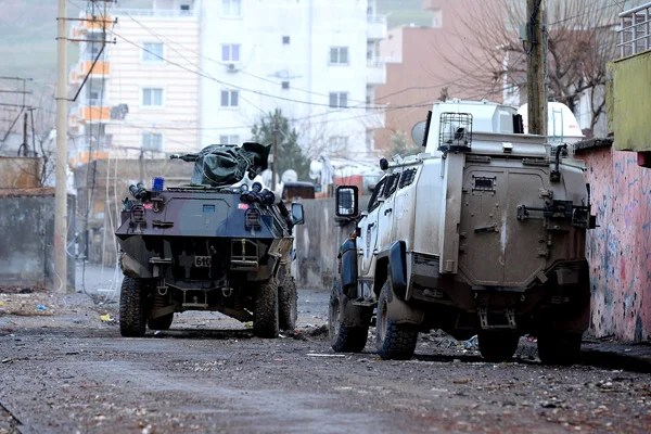 Hakkari'de gösteri ve yürüyüş yasağı