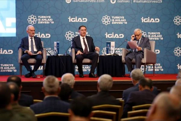 'Halkın derdini anlatabileceği mekanizmaların olması olağanüstü bir şey'