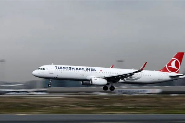Hava yoluyla taşınan yolcu sayısı 180 milyonu geçti