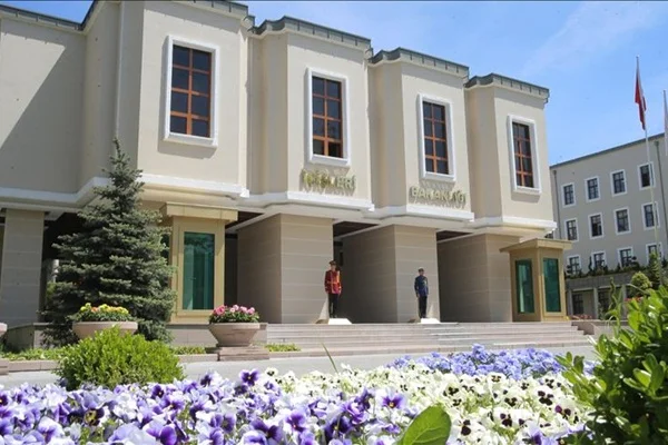 İçişleri Bakanlığı: Hollanda uyruklu 2 yabancı terörist savaşçı sınır dışı edildi