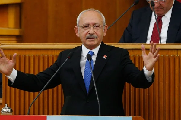 Ilıcak ve Altan'ın tahliyeleri CHP'de krize neden oldu