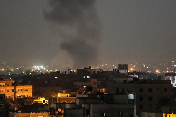 İsrail'den İslami Cihad mevkilerine bombardıman