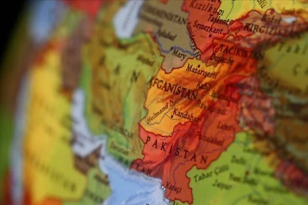 Kabil yönetimi ABD-Taliban barış görüşmelerine katılmak istiyor