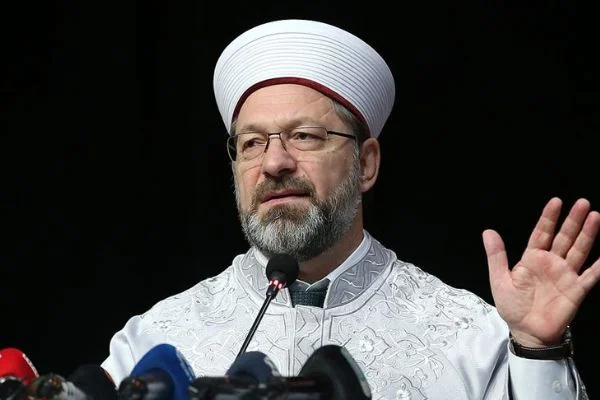 'Kadına şiddeti reva gören bir düşüncenin İslam ahlakından kendisine dayanak bulması mümkün değil'