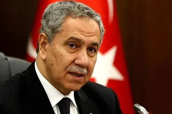 KHK çıkışı sonrası eleştirilerin hedefi olan Bülent Arınç: Sigortayı attırmamak lazım