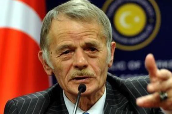 Kırım Tatar lideri Mustafa Kırımoğlu'na anlamlı ödül!