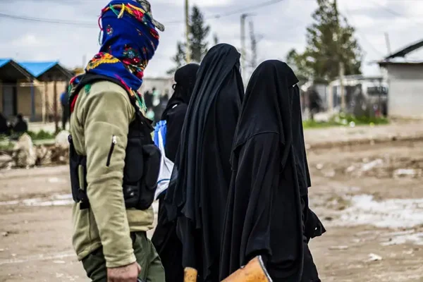 Kirli ittifak! IŞİD'lilerin bazıları salıverildi, bazıları PYD'ye katıldı...