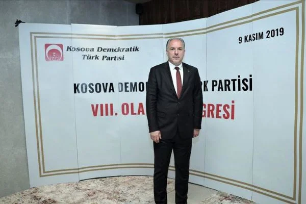 Kosova Demokratik Türk Partisinin yeni genel başkanı Fikrim Damka oldu