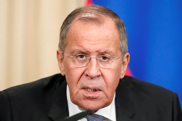 Lavrov'dan, YPG/PKK'ya 'ABD' uyarısı!