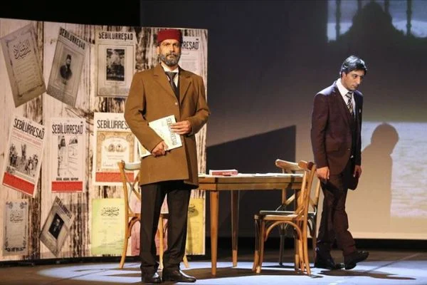 Mehmet Akif Ersoy'un hayatı tiyatro sahnesinde