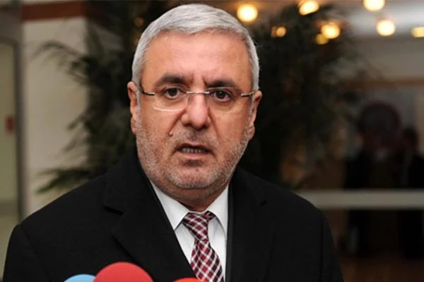 Mehmet Metiner'den, Erdoğan'a 'iki ismi görevden alın' çağrısı