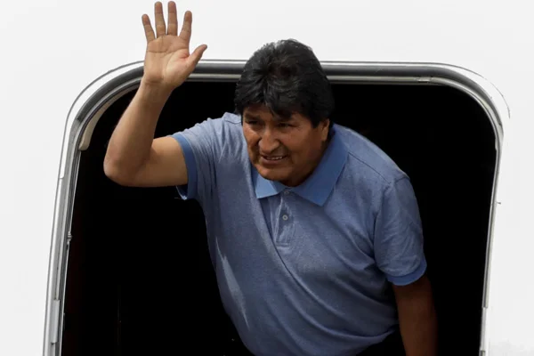 Morales'den Anez'in başkanlığına tepki: Tarihin en sinsi darbesi