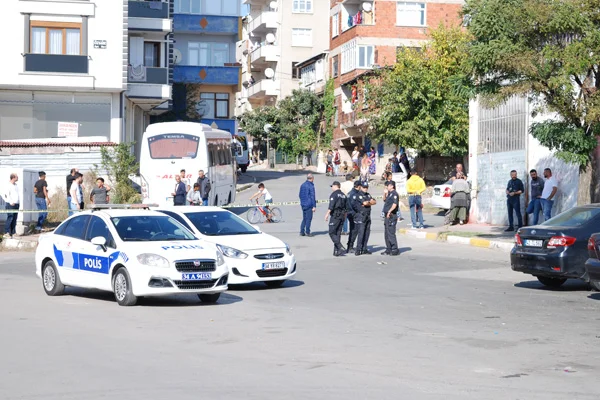 Pendik'te düğünde silahlı saldırı: Ölü ve yaralılar var
