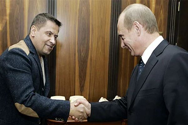 Rus sanatçının ağzından, Putin'in tepki gösterdiği olay!