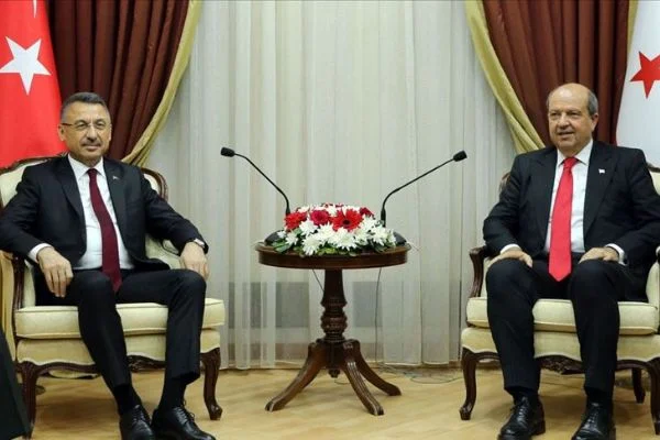 'Şartlar ne olursa olsun Türkiye ve Türk halkı sizlerle birlikte'