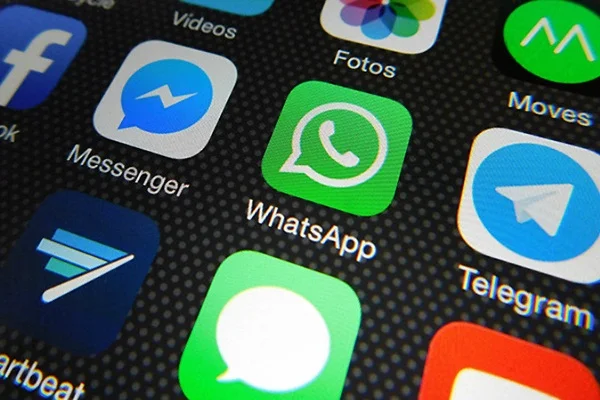 Telegram kurucusundan uyarı: WhatsApp'ı silin