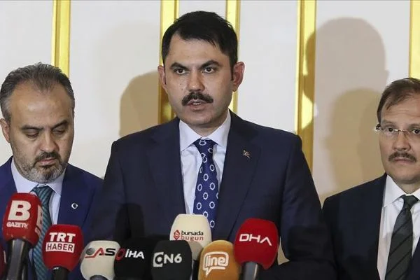 'Ulu Cami'mizin silüetini bozan yapılara ilişkin bir kamulaştırma süreci başlatacağız'