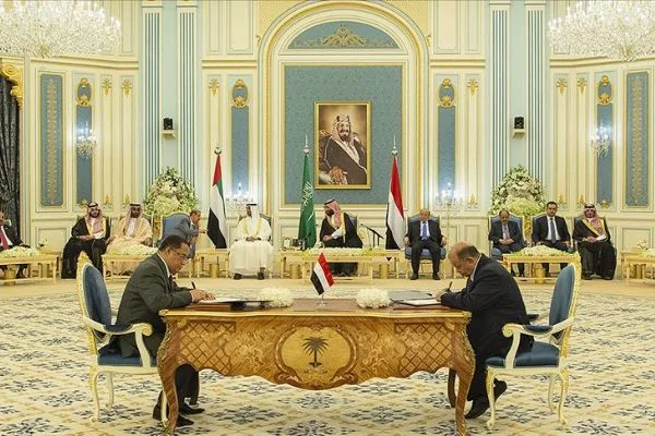 Yemen yönetimi Riyad Anlaşması'nın uygulanması konusunda kararlı