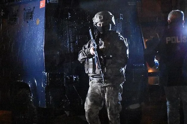 11 ilde IŞİD operasyonları: 169 gözaltı