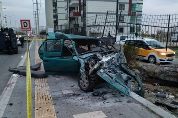 13 yaşındaki genç kaza yaptı: 2 ölü