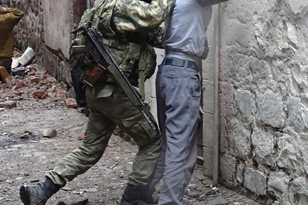 5 PKK'lı teslim oldu