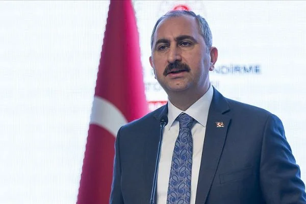 Adalet Bakanı Abdulhamit Gül: Yeni bir İnsan Hakları Eylem Planı'nı hazırlıyoruz