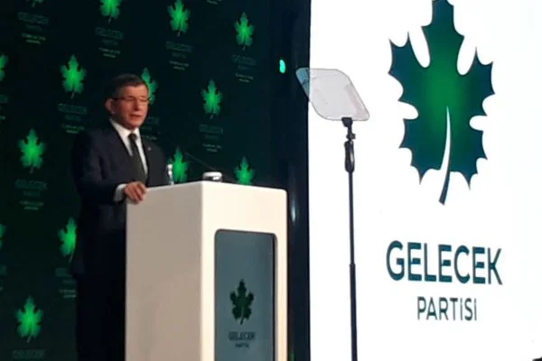 Ahmet Davutoğlu yeni partiyi tanıttı: Gelecek Partisi