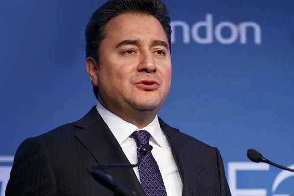 Ali Babacan'dan Şehir Üniversitesi kararı