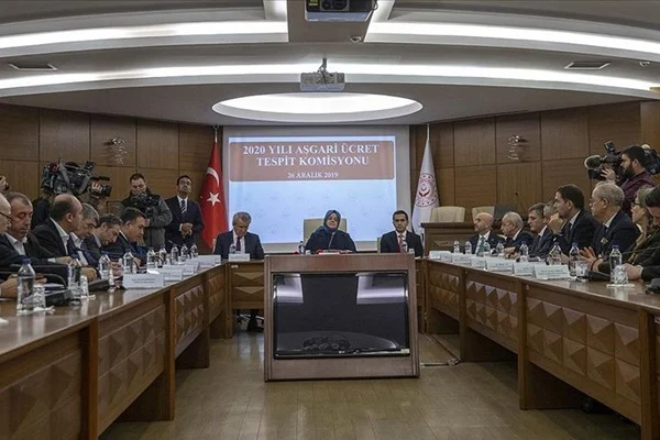 Asgari ücrete tepki: Beklentileri ve yaşam standardını karşılamaktan uzak