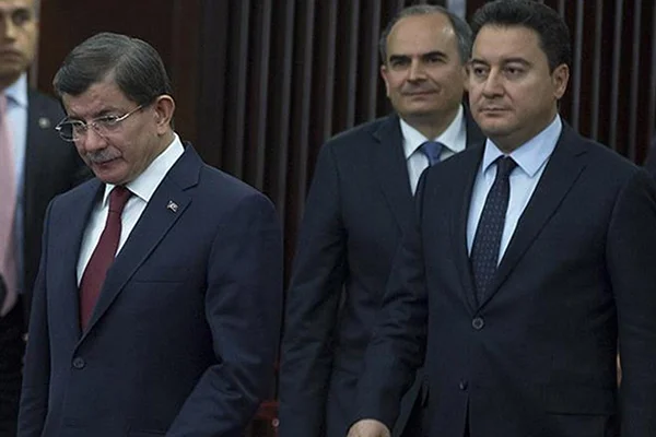 "Babacan'ın Habertürk'teki açıklamaları Davutoğlu'nun ekibini rahatsız etti"