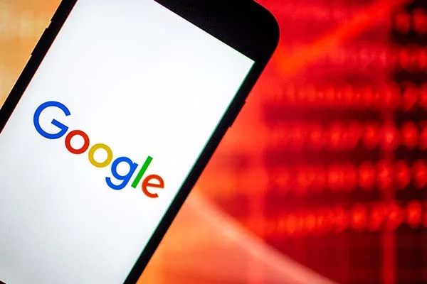 Bakan Turhan'dan, internet erişimi çöken 'Google' ile ilgili açıklama