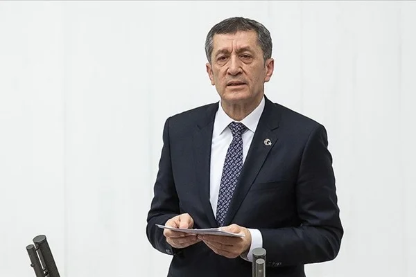 Bakan Ziya Selçuk'tan Doğa okulları açıklaması