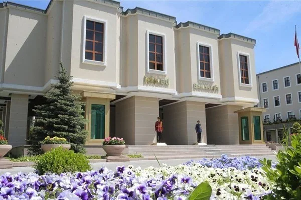 Bakanlık: Fransa uyruklu bir YTS ülkesine sınır dışı edildi