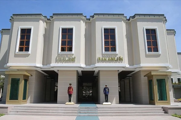 Bakanlık: İngiltere uyruklu 4 yabancı terörist savaşçı sınır dışı edildi