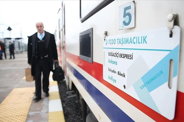 Boğaziçi Ekspresi seferlerine yeniden başladı