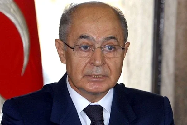Cem Uzan: Türkiye'nin en gizli FETÖ'cüsü Ahmet Necdet Sezer