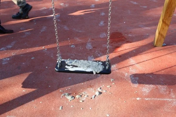 Çocuk parkına saldırı