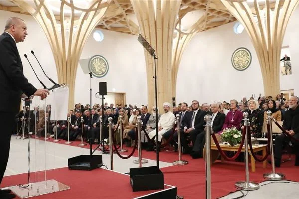 Cumhurbaşkanı Erdoğan: Cambridge Camisi yükselen İslam karşıtlığına en güzel cevap