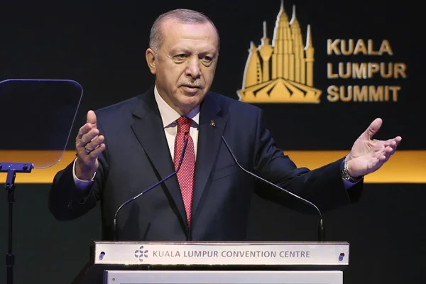 Cumhurbaşkanı Erdoğan: Suriye'yi YPG-PKK'lılara dar ediyoruz